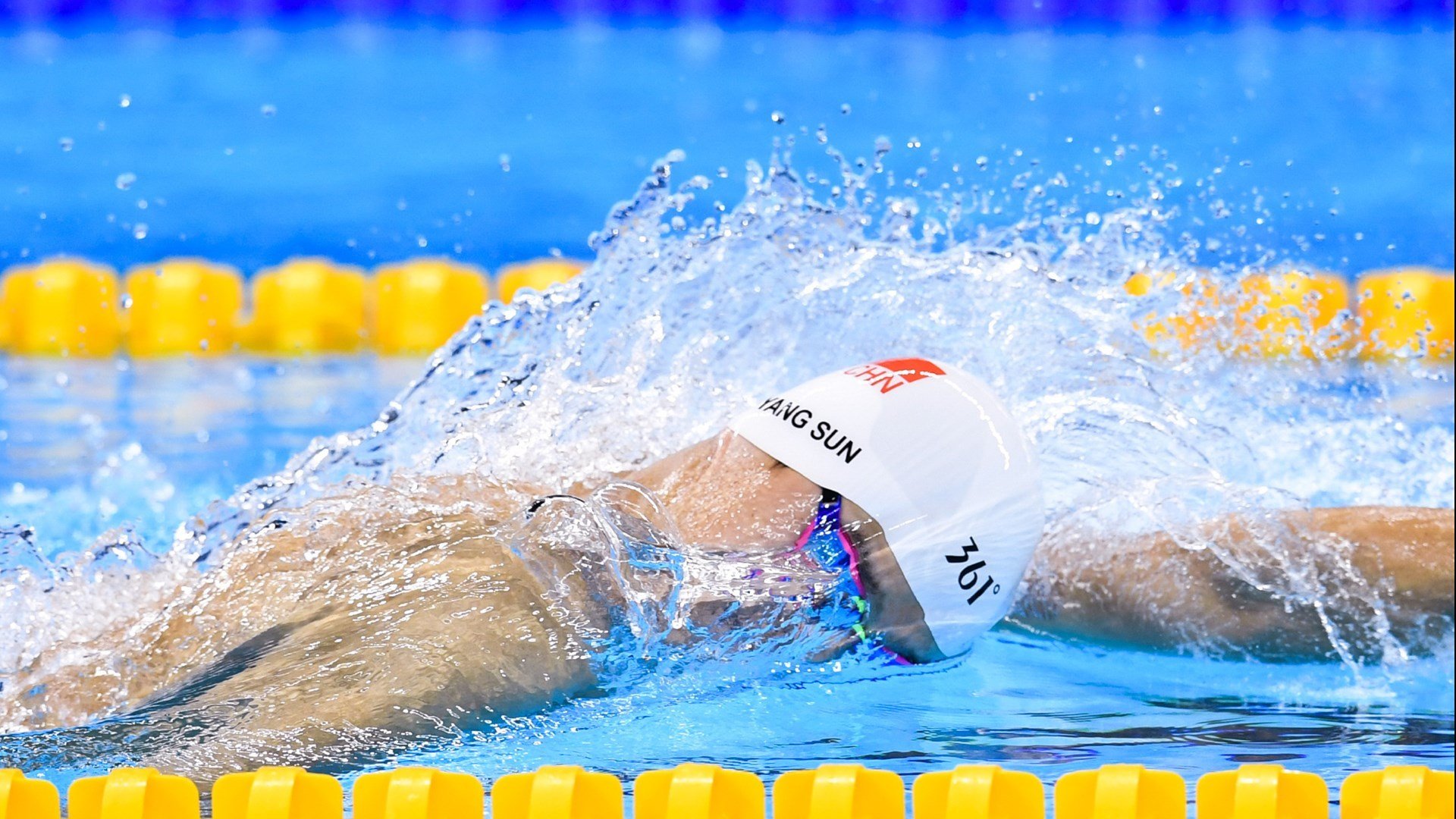 体育新闻中心构建体育新闻多语言发布平台，体育新闻术语